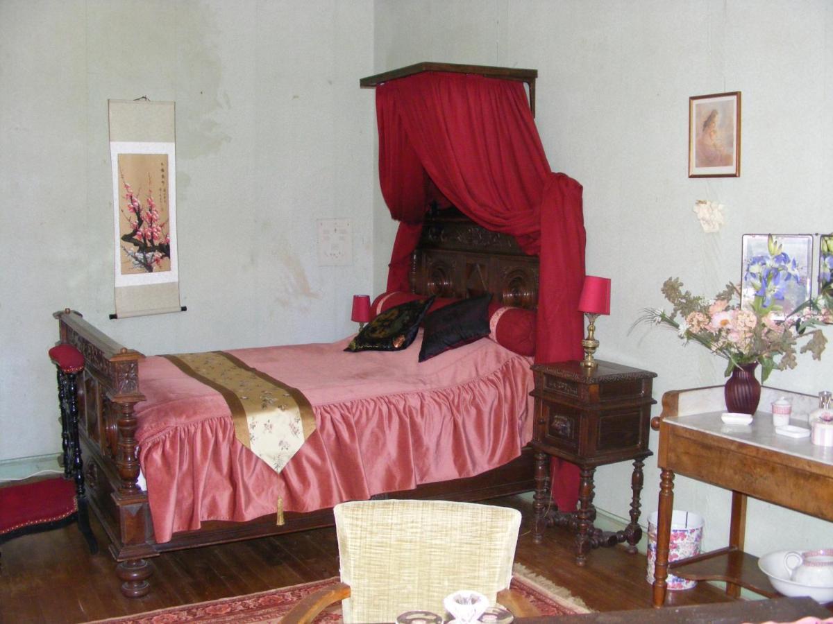 Hotel La Mailholière Blanzay Esterno foto